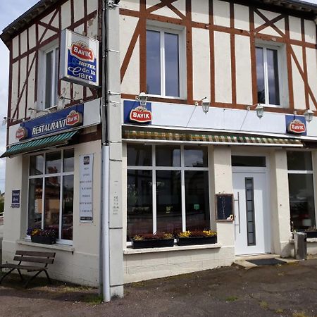 Hotel De La Gare Sainte-Gauburge-Sainte-Colombe Exteriör bild